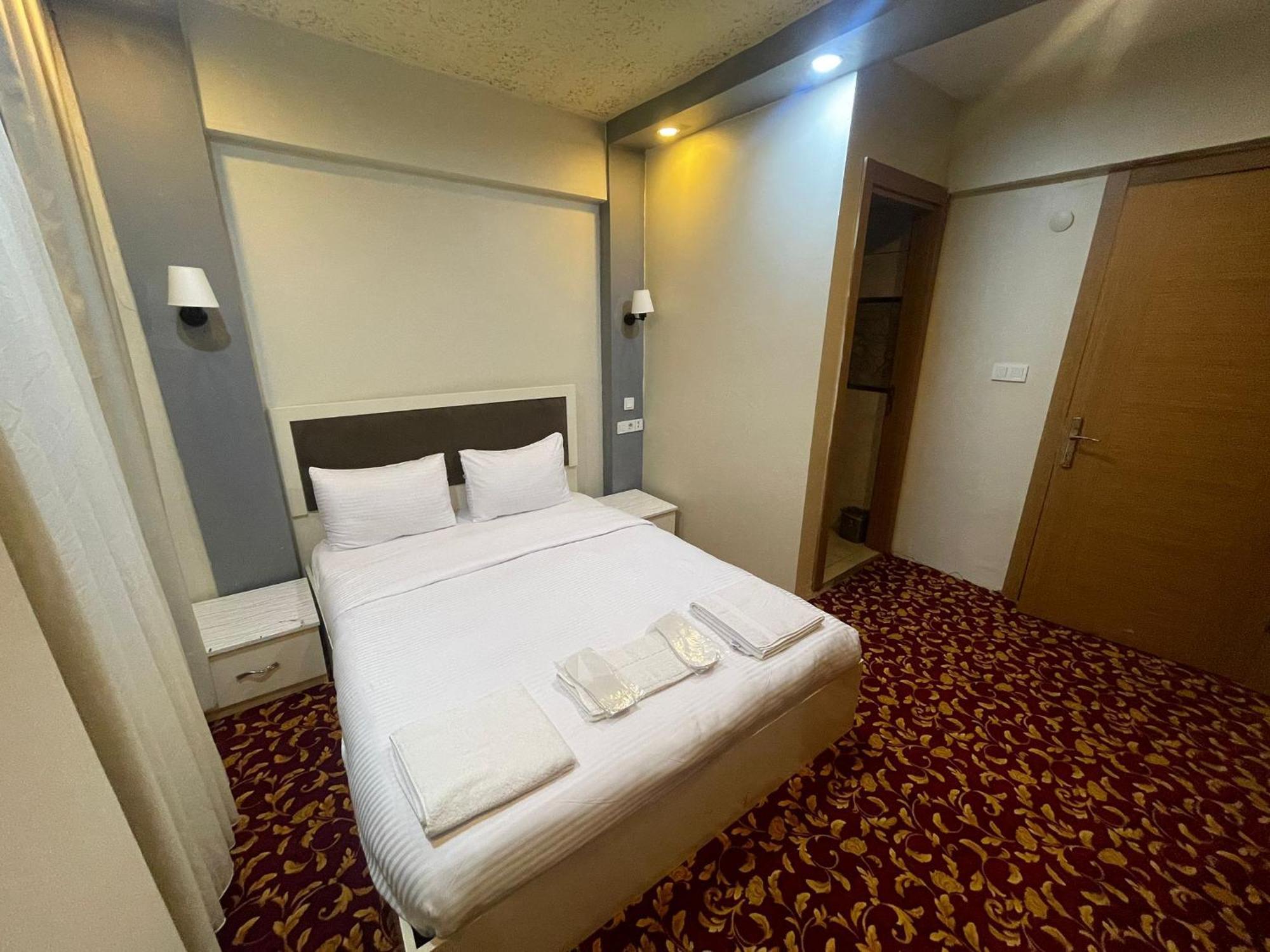 Ufuk Hotel 이스탄불 외부 사진
